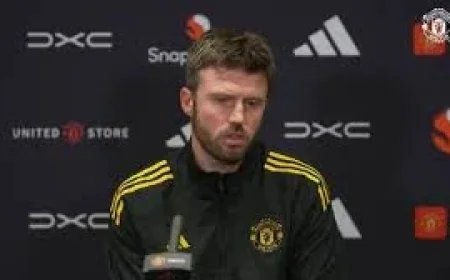 Man Utd: Carrick Refuses to Rule Out Title Tilt — A Stoke of Belief at Old Trafford