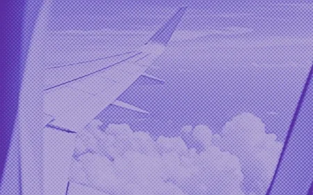 United Quietly Threatens Lifetime Bans for Passengers Who Refuse Headphones — A Rule Dressed as Courtesy