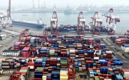 China Targets Lowest Economic Growth in Decades Amid Complex Challenges