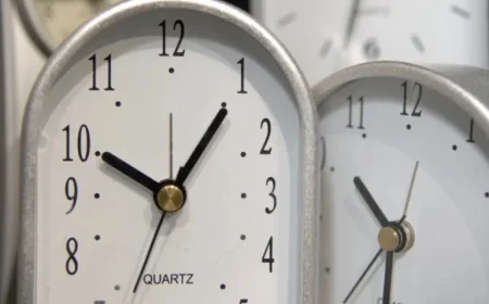 Changement D’heure Québec 2026: Western moves sharpen the clock debate