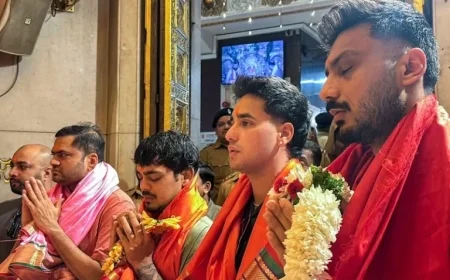 Ishan Kishan joins teammates at Siddhivinayak as India seeks blessings before semi