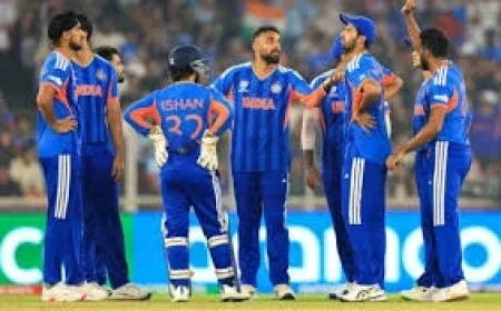 Varun Chakaravarthy in the Crosshairs: 3 Voices—Confidence, Warning and High Praise Ahead of Semifinal