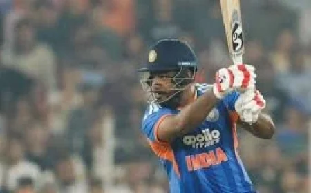 Jacob Bethell’s Three Boundaries Ignite Debate After India Semi-Final