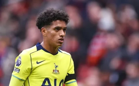Souza Tottenham: Tudor’s ‘Waiting for His Moment’ as Fans Demand Starts