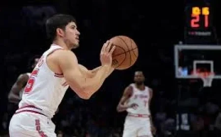 Reed Sheppard and the Rockets’ growing pains: a hot hand, a hard decision