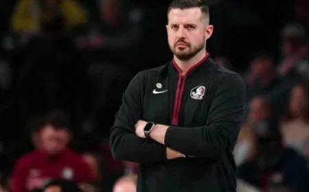 David Perron returns to Detroit as Ottawa weighs the cost of a conditional pick