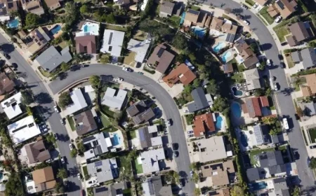 Mortgage Rates Surge to 6% Amid Iran Conflict, Rattling Bond Market