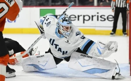 Dylan Guenther Sparks Utah Mammoth as Vanecek Records First Shutout, 100th Win