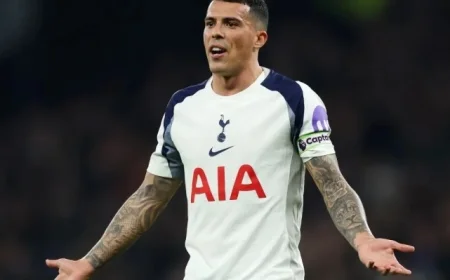 Crystal Palace Triumphs 3-1 Over 10-Man Spurs, Edging Them Toward Relegation