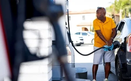 Oil Prices Soar to $90 as Stocks Plunge Amid Iran Conflict