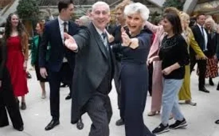 Angela Rippon as MPs dance while Middle East ‘on brink of World War Three’