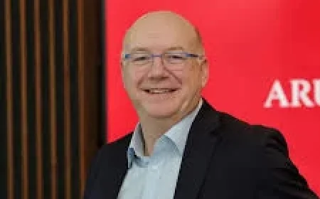 Ireland’s €275bn Moment: A Dublin Meeting, a National Plan and the People Waiting for Shovels