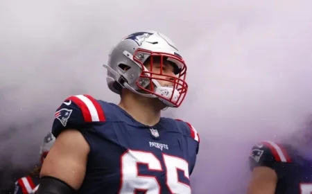 Garret Bradbury heads to Chicago as Patriots and Bears agree to a center swap with cap consequences