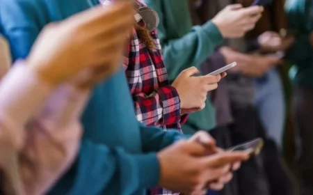 Age Verification Australia: Sites Block Access as Deadline Looms