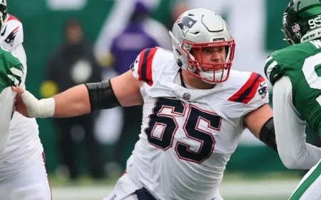 Patriots Trade Center Garrett Bradbury to Bears