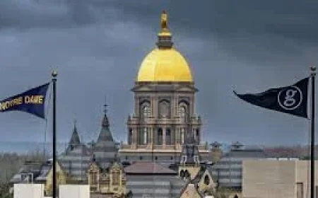 Garth Brooks and the Private Farewell: Trump Mourns Lou Holtz as Nation Weighs Public Tribute vs. Family Moment