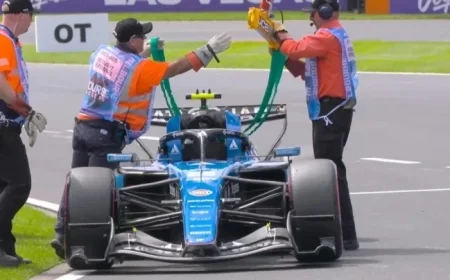 Carlos Sainz and a Stalled Williams: A red-flag morning at Albert Park and the Aussie AI promise