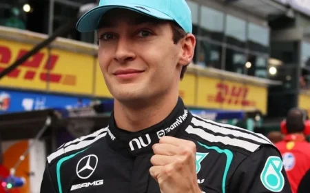 Australian Grand Prix: George Russell takes Melbourne pole after Max Verstappen crash