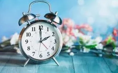 Clocks Change 2026: Spring Forward This Sunday as Political Divide Deepens
