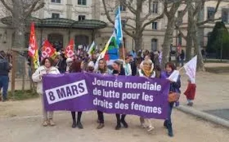 Dijon France and the error signalled during a feminist weekend in Le Puy-en-Velay