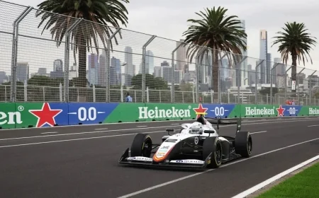 Freddie Slater denied final-lap fight as Ugo Ugochukwu wins maiden FIA F3 feature in Melbourne