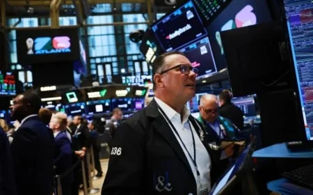 Bitcoin Price Prediction after Late-Week $110 Billion Wipeout