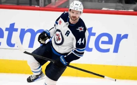 Josh Morrissey Reveals a Return That Undercuts the Jets’ Playoff Picture