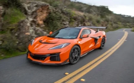 Corvette ZR1X Hybrid Outperforms Ferrari and McLaren on Track and Showroom