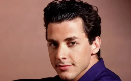 “Will & Grace Star Corey Parker Dies at 60”