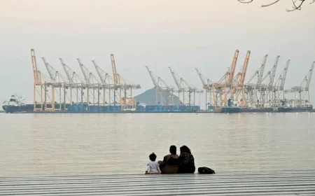 Iran Conflict Extends Economic Impact Beyond Oil and Gas Markets