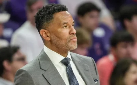 Georgia Tech Dismisses Coach Damon Stoudamire After 12-Game Losing Streak