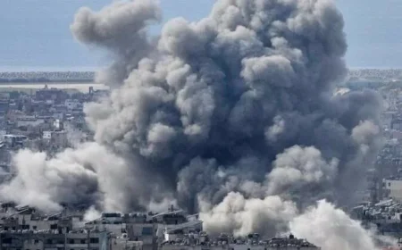 Cba Asx: Investors Face Conflicting Calls as Global Tensions Touch Home