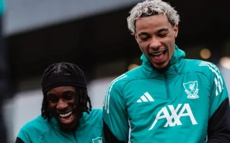 Liverpool News: Photos and team questions as Reds head to Galatasaray