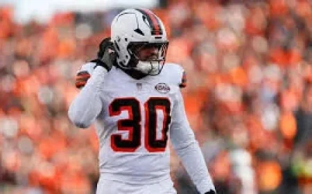 Devin Bush: Bears’ $30 Million Gamble as 2026 Approaches