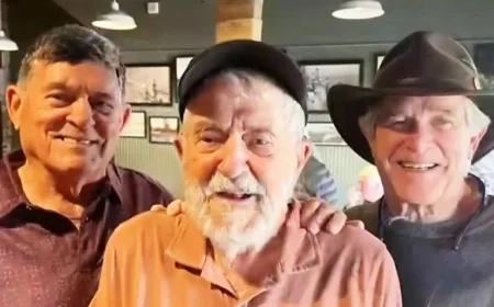 Alabama Father, 99, and Son, 80, Fulfill Long-Awaited Free Oysters Promise