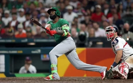 Cal Raleigh’s Alleged Snub of Randy Arozarena Sparks World Baseball Classic Buzz