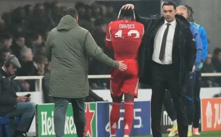 Alphonso Davies: Tears and Early Exit in Bayern’s Champions League — Breaking Injury Raises World Cup Concerns