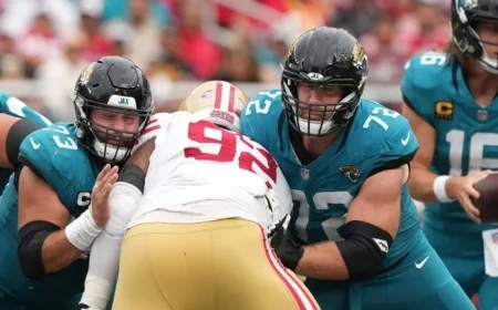 Jordan Elliott agrees to terms with Titans in Tuesday night move