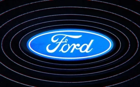 Ford Introduces Ford Pro AI Chatbot to Streamline Fleet Management