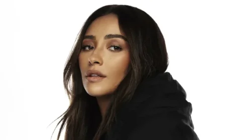 Shay Mitchell Joins ‘Baywatch’ Sequel as Series Regular