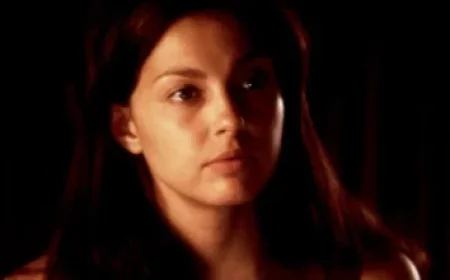 “War Machine Climbs Netflix Top 10; The Dinosaurs Debuts Strong”