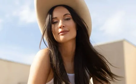 Kacey Musgraves Unveils New Album “Middle of Nowhere” and Single