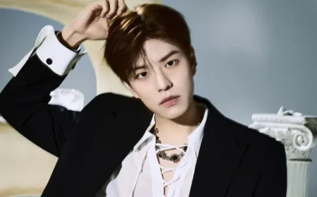 Injured Seungmin to Join Stray Kids’ Fan Meeting in Limited Capacity