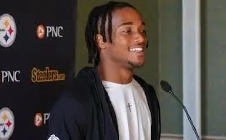 Calvin Austin decision looms as Steelers keep monitoring the market