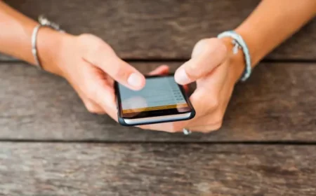 Conseil De La Radiodiffusion Et Des Télécommunications Canadiennes Ends Activation Fees — A Family’s Summer Switch