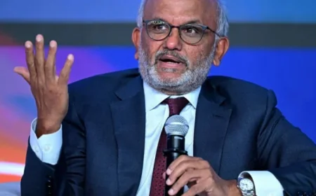 Adobe CEO Resigns After 18 Years Amid Rising AI Pressure