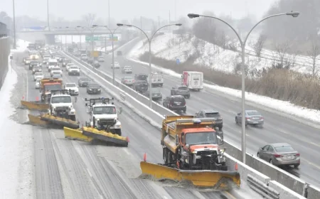 Environment Canada Alert: 3–15 cm of Snow and Gale Winds Threaten GTA Commutes