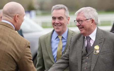 Alex Ferguson beams as he hugs iconic actor at Cheltenham while £640,000 horse is sidelined