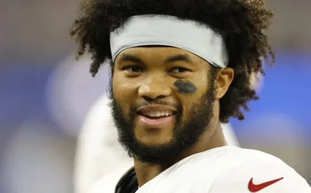 QB Celebrates Signing with Bold 1-Word Message