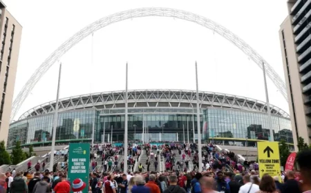 Ex-England, Arsenal and Chelsea footballer Amy Carr dies aged 35 after battle with brain tumour